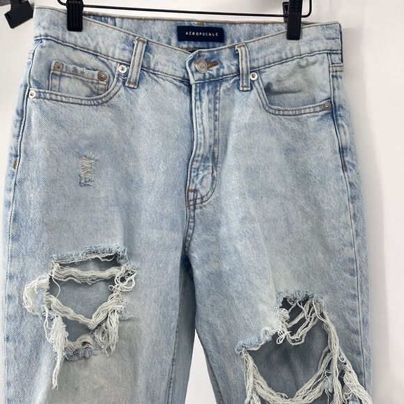 Aeropostale High Rise Mom Jeans Distressed Light Wash 6 - Picture 4 of 8
